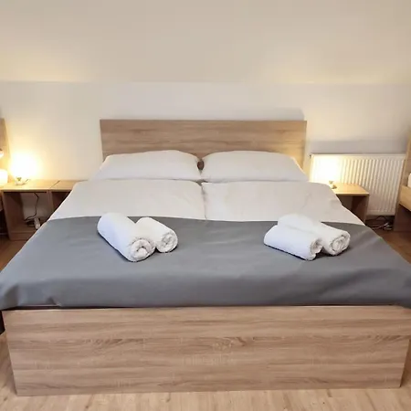 Appartement A Sauna Ctyri Sezony Ve Strazi *