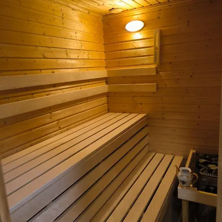 A Sauna Ctyri Sezony Ve Strazi * Straz (Karlovy Vary)